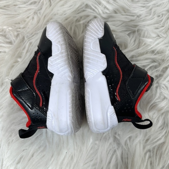 Nike Air Jordan Stay Loyal Black Red Bred DC7231-001 Toddler Baby Shoes 5C - Picture 9 of 15